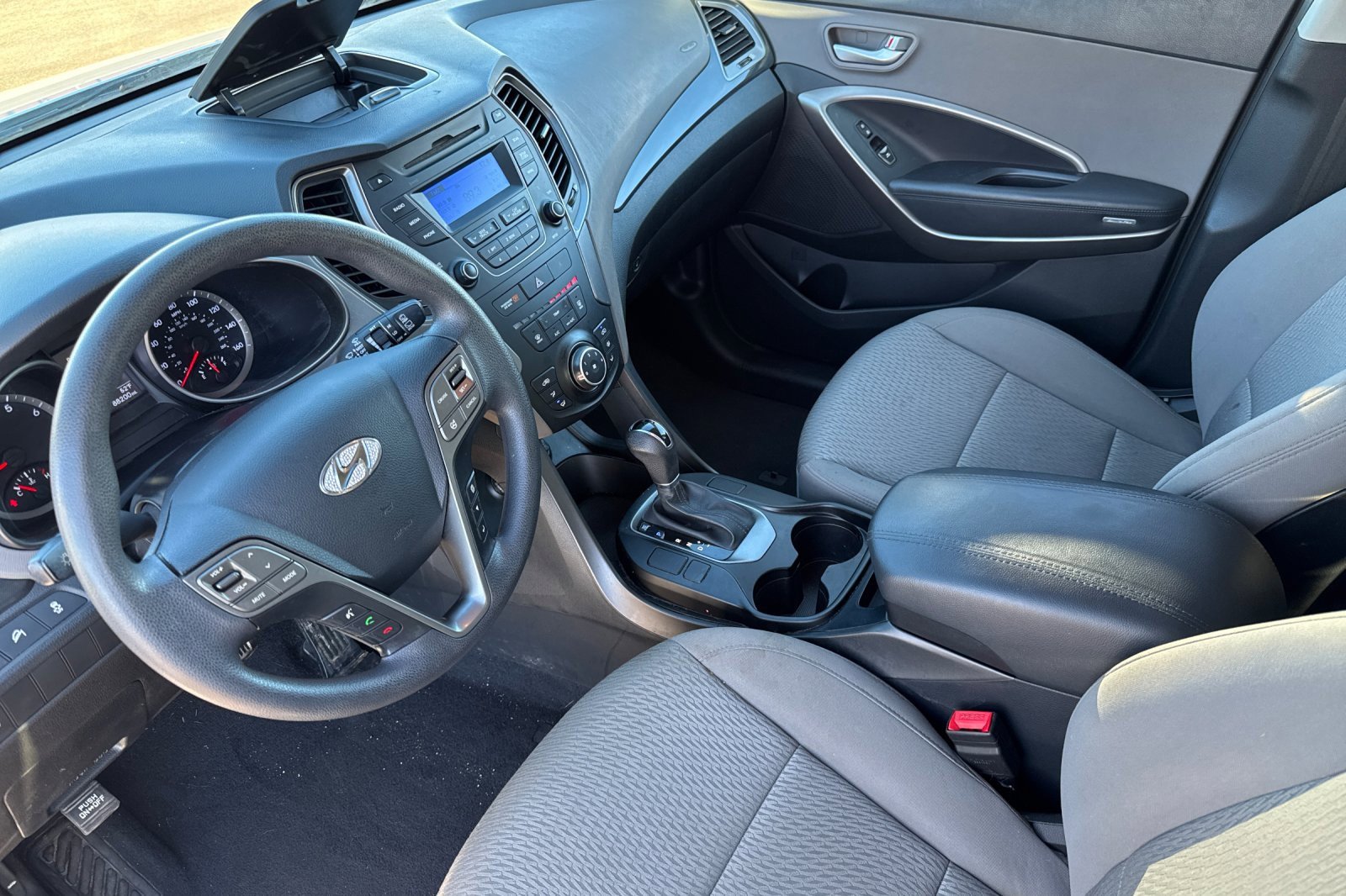 Used 2016 Hyundai Santa Fe Sport image 7