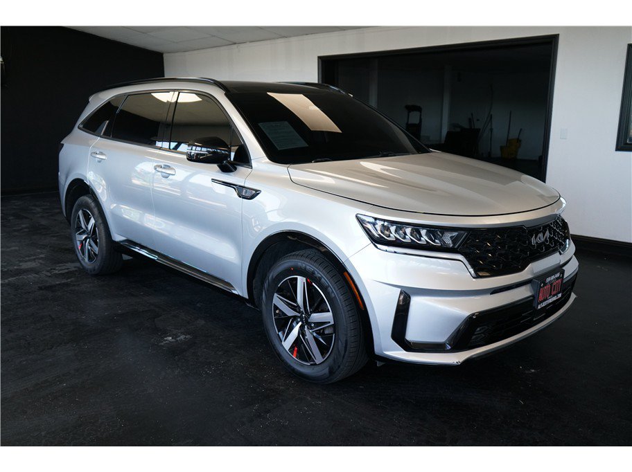 Used 2022 Kia Sorento EX w/ Panoramic Sunroof Package FWD image 9