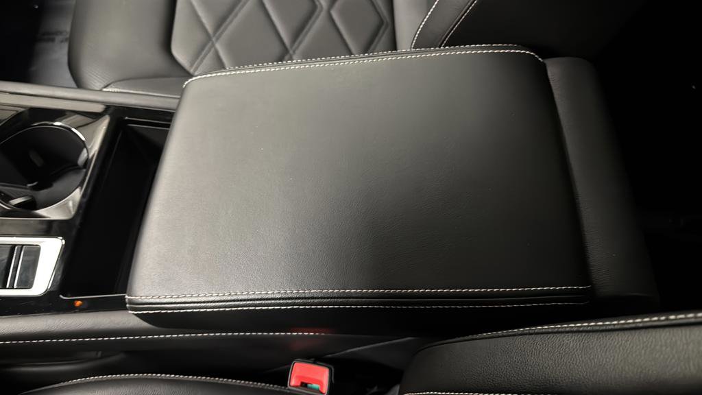 Used 2025 Volkswagen Atlas SE image 20