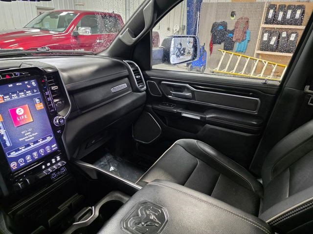 Used 2021 RAM 1500 Laramie AWD/4WD image 39