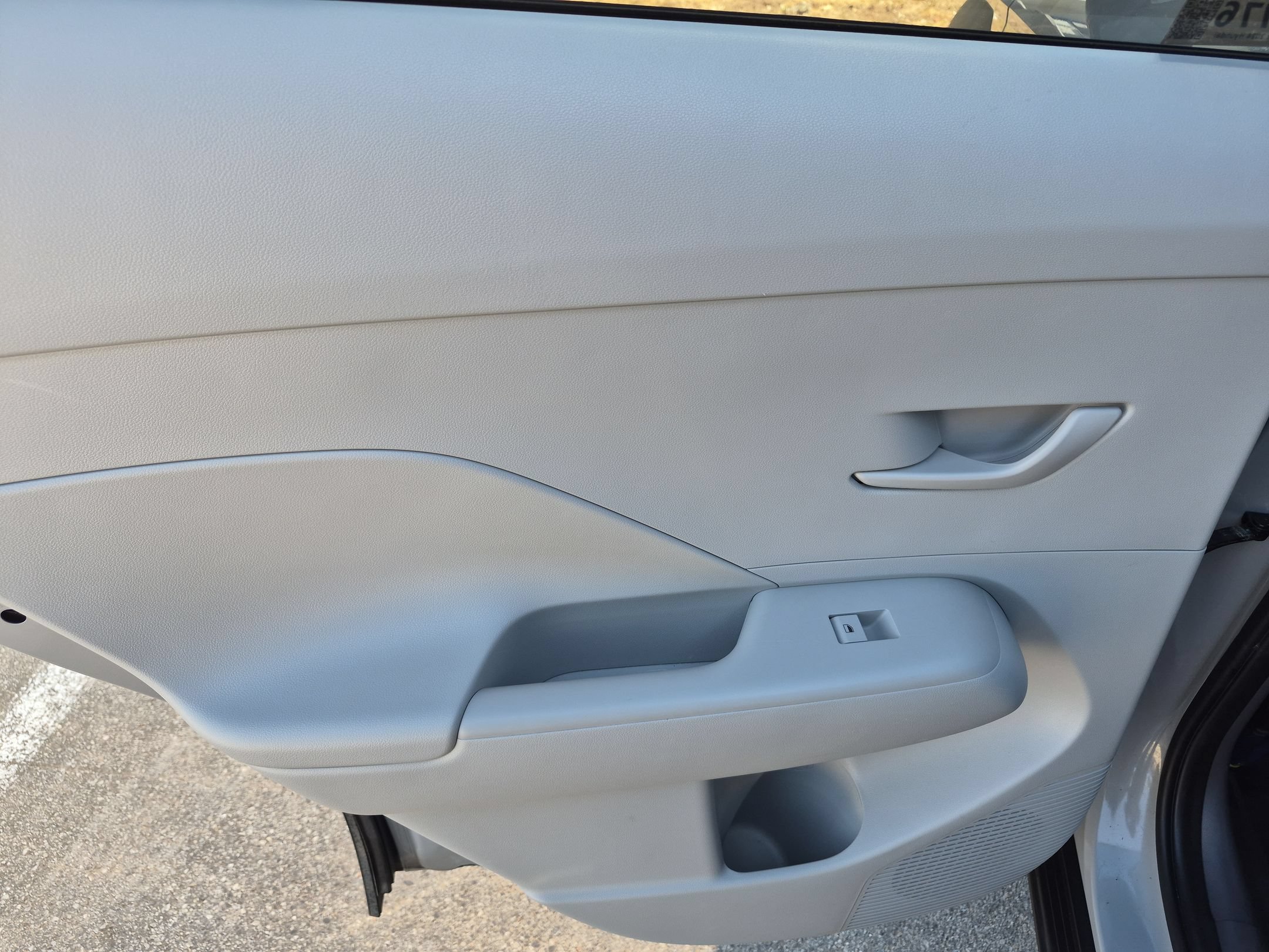 Used 2024 Hyundai Kona SEL AWD/4WD image 14