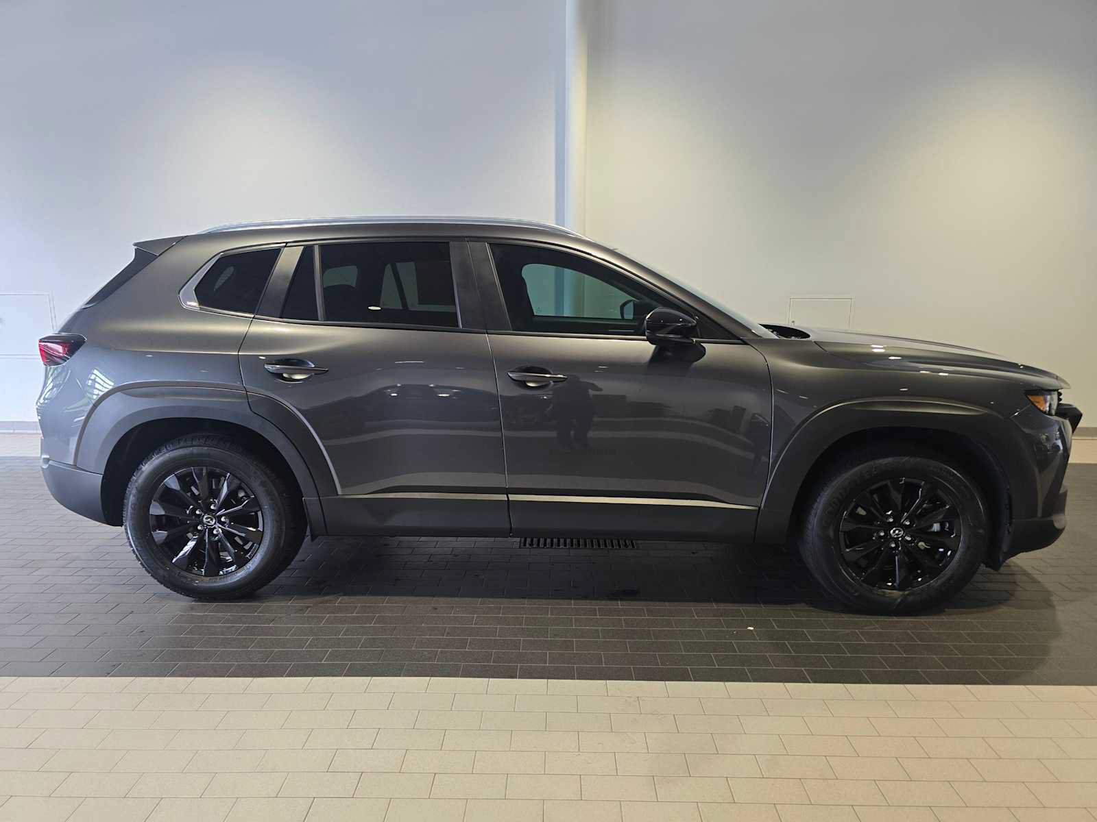 Used 2024 MAZDA CX-50 AWD 2.5 S w/ Cargo Package image 8