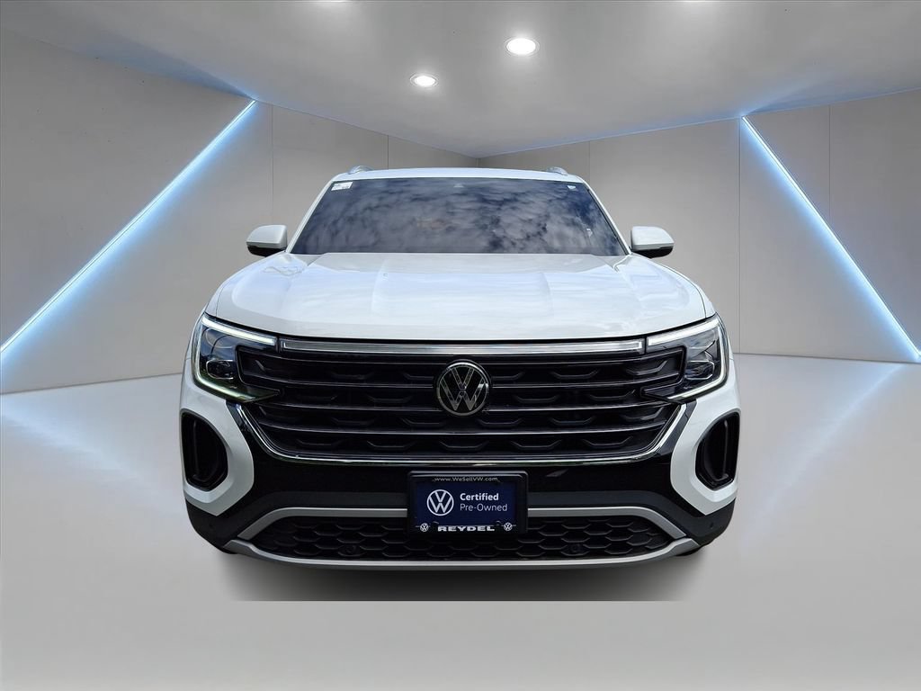 Certified 2024 Volkswagen Atlas Cross Sport SE w/ Panoramic Sunroof Package AWD/4WD image 2