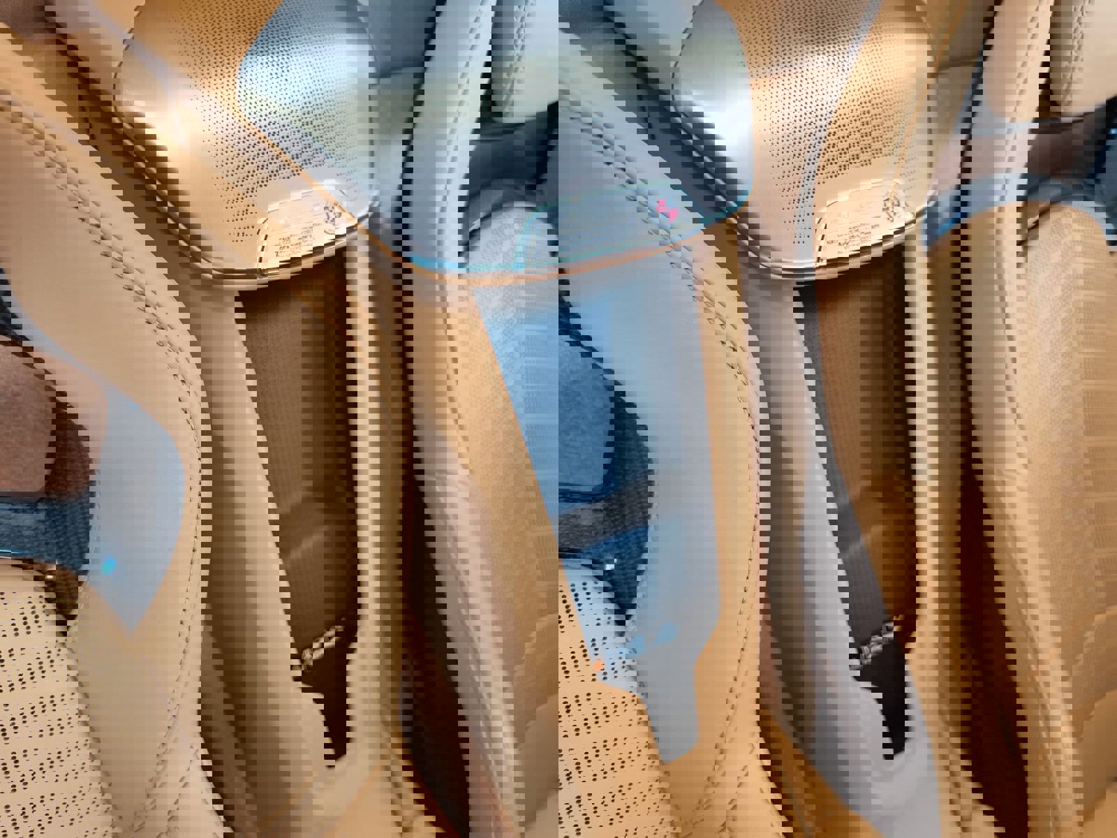 Used 2022 Chevrolet Corvette Stingray Premium Conv w/ Battery Protection Package image 24