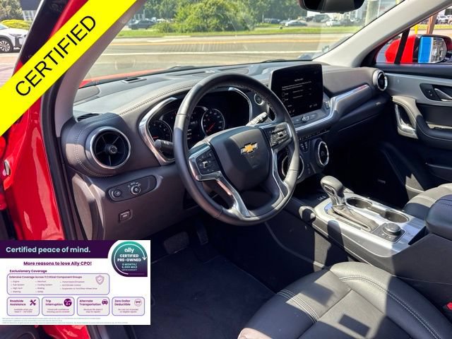 Used 2025 Chevrolet Blazer LT w/ Sound & Technology Package AWD/4WD image 8