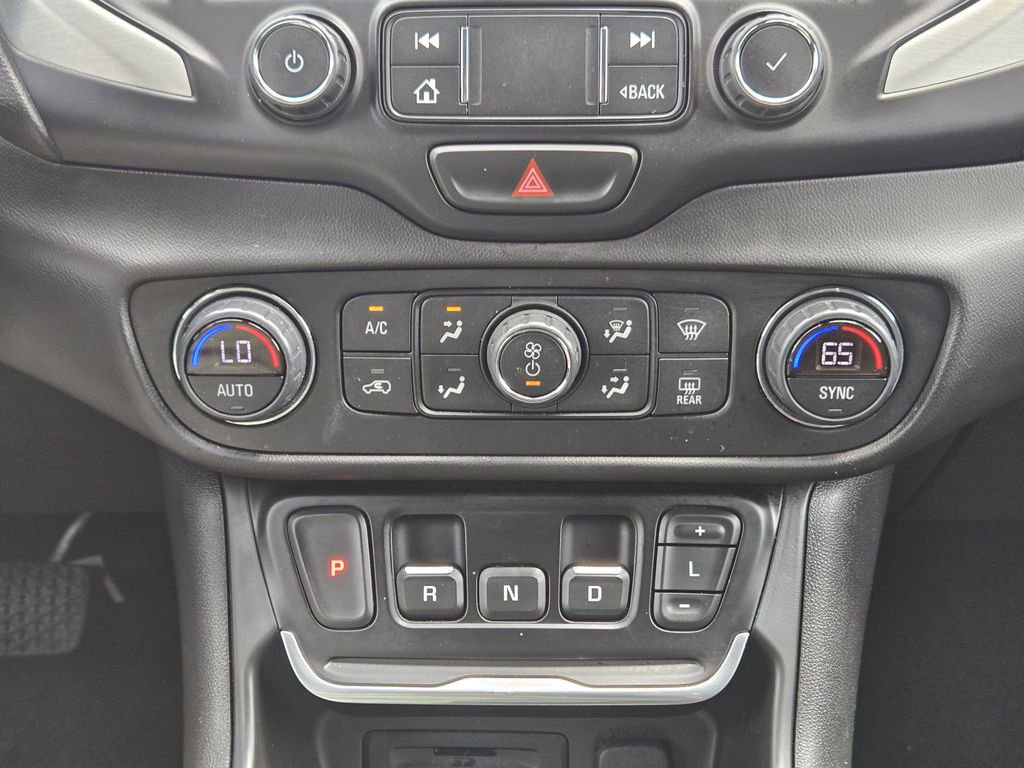 Used 2020 GMC Terrain SLT w/ Preferred Package image 21