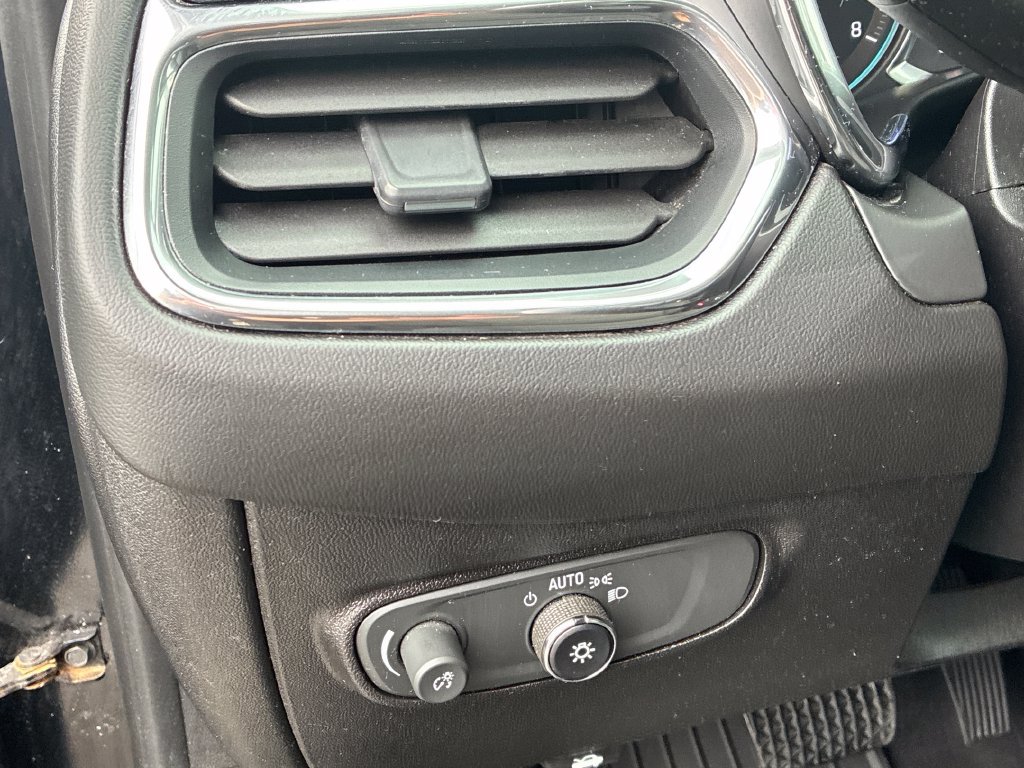 Used 2019 Chevrolet Equinox LT AWD/4WD image 13