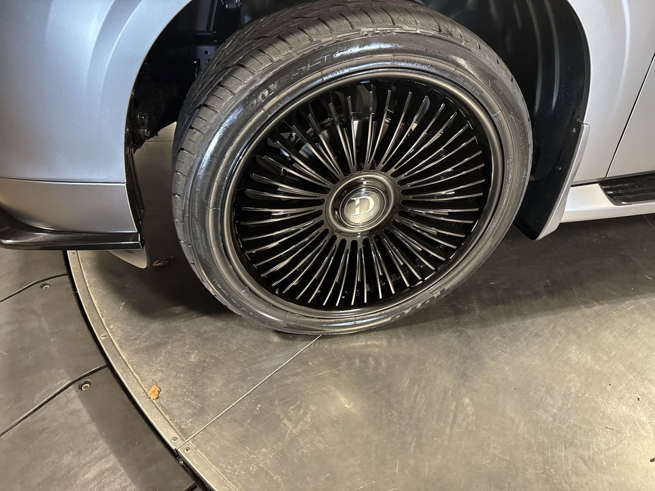 New 2026 INFINITI QX80 Sport image 10