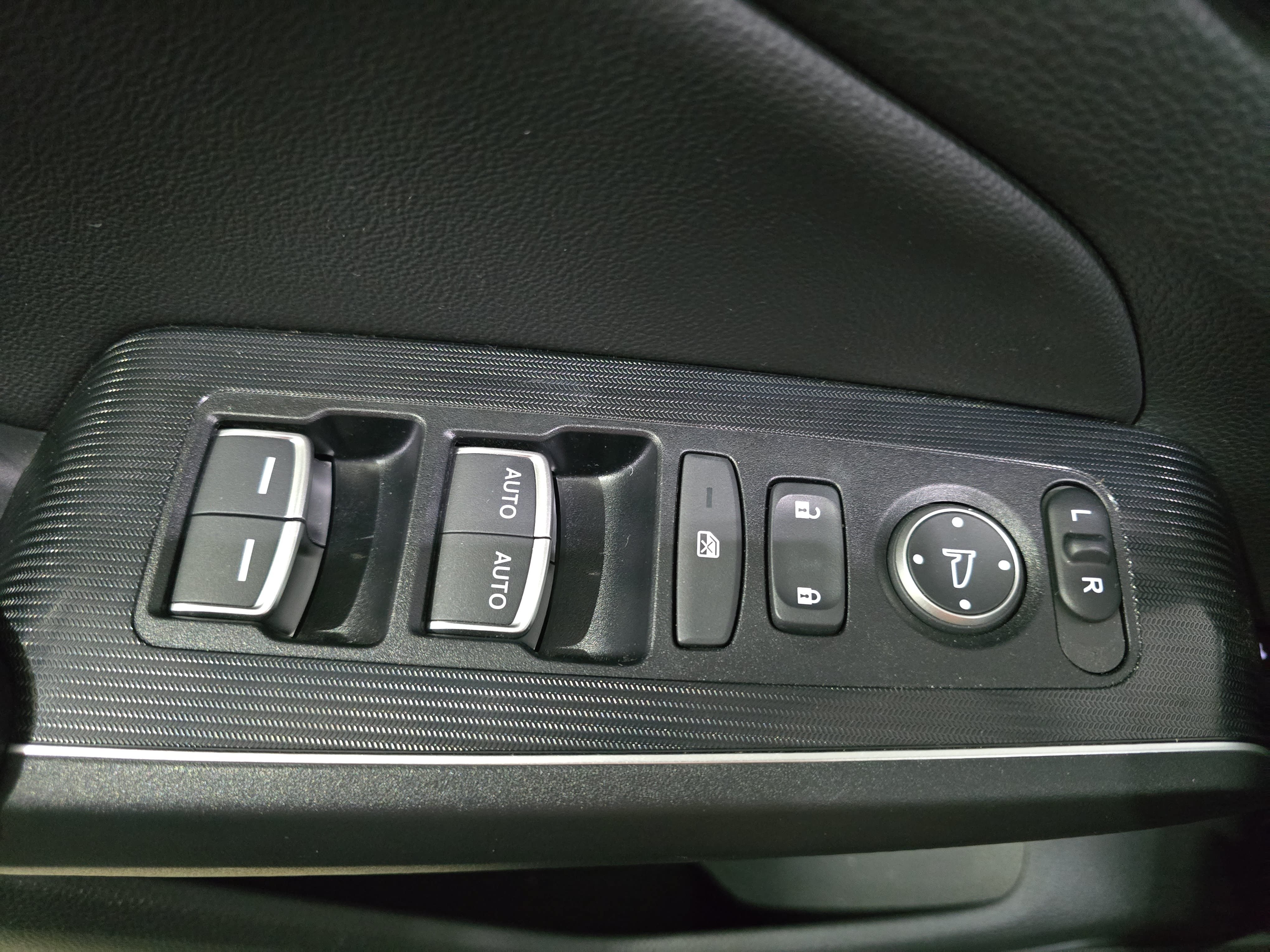 Certified 2024 Honda Civic Touring image 25