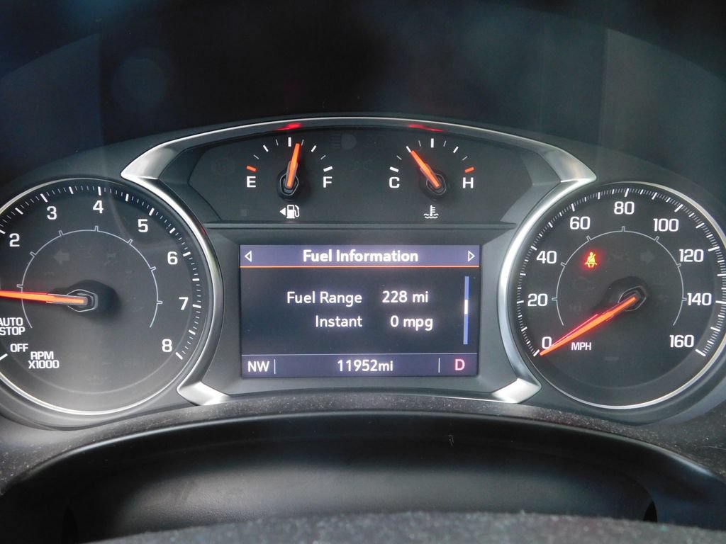 Certified 2024 GMC Terrain AT4 w/ Tech Package AWD/4WD image 8