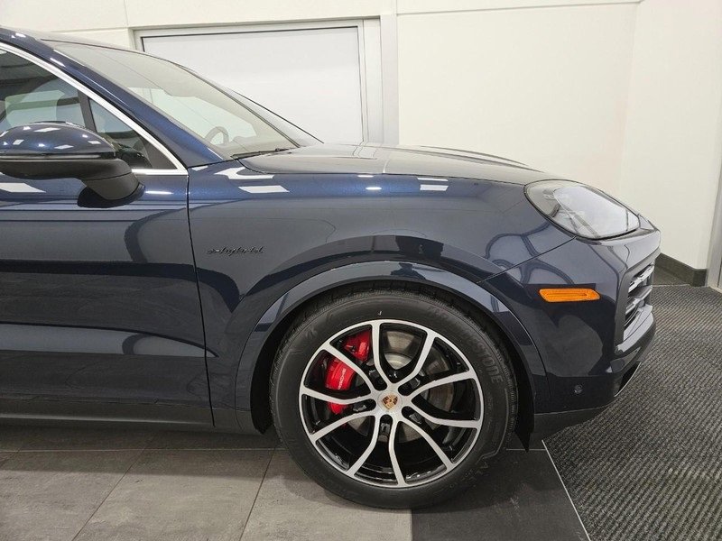 New 2026 Porsche Cayenne S image 10