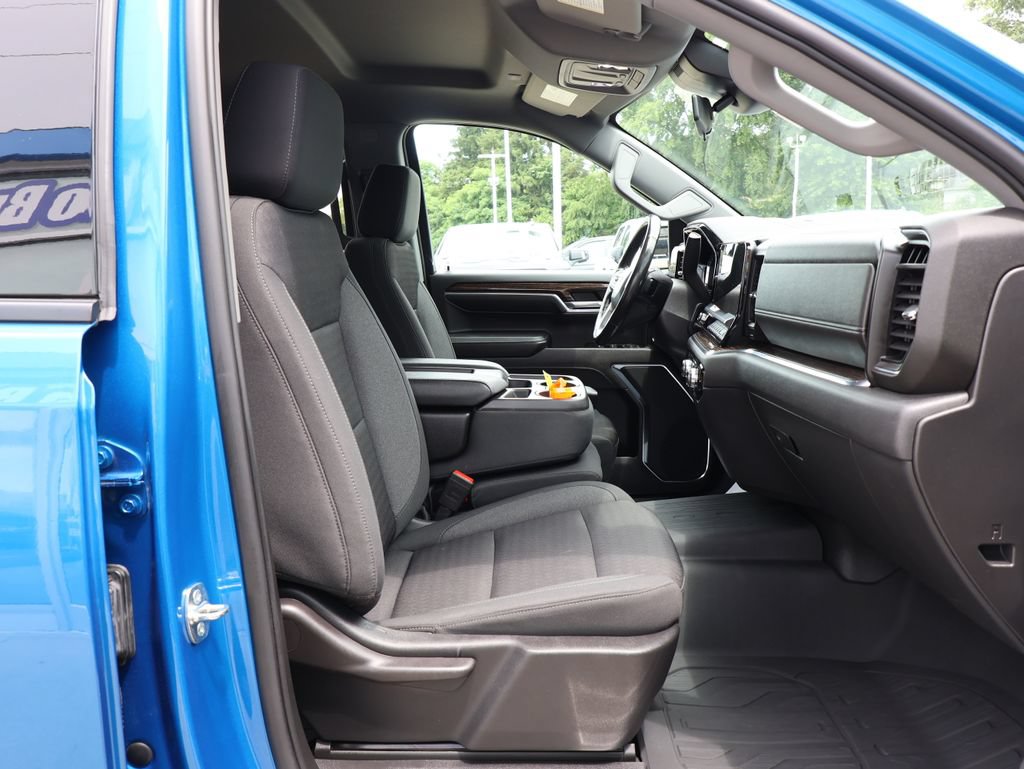 Certified 2022 GMC Sierra 1500 Elevation w/ LPO, Elevation Black Package AWD/4WD image 41