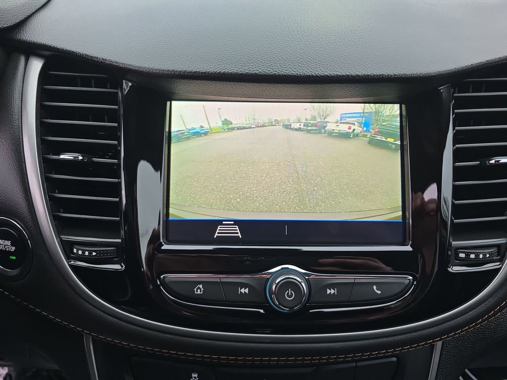 Certified 2022 Chevrolet Trax LT w/ LT Convenience Package image 15