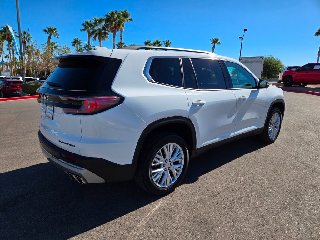 Used 2024 GMC Acadia Elevation image 5