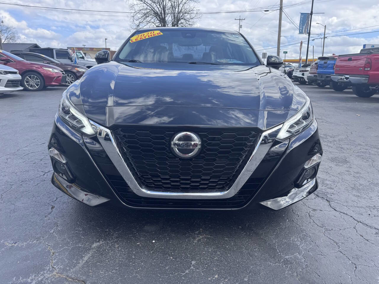 Used 2020 Nissan Altima 2.0 Platinum image 9