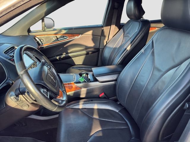 Used 2019 Lincoln Nautilus Reserve AWD/4WD image 12