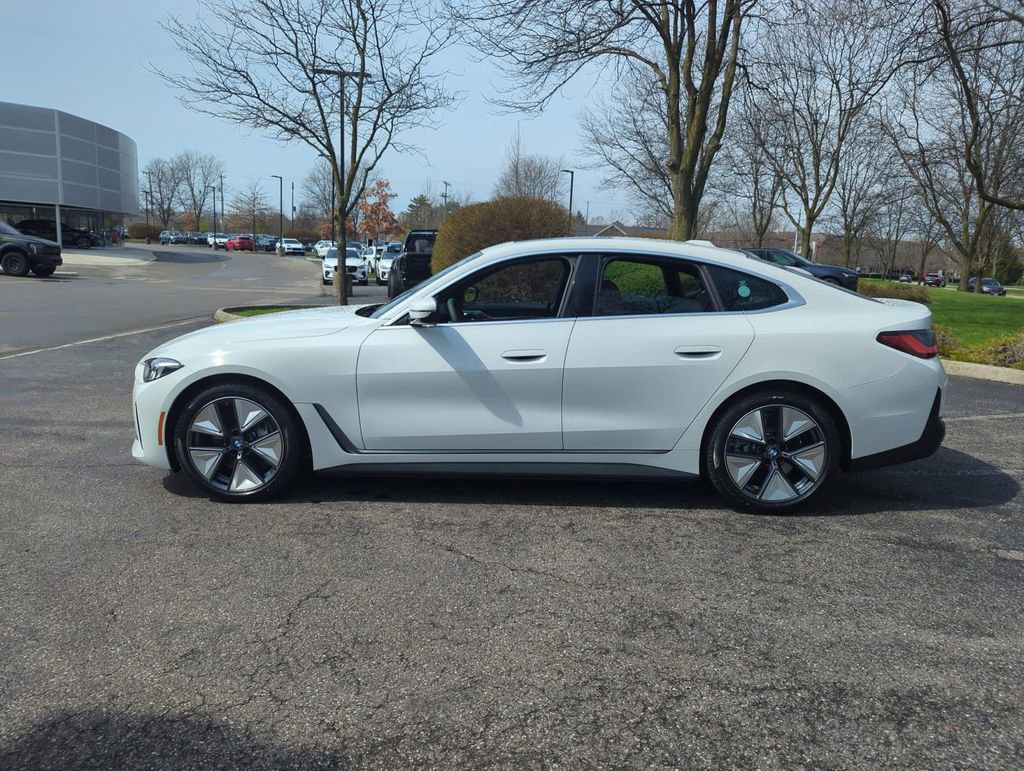 New 2025 BMW i4 xDrive40i w/ Premium Package image 4