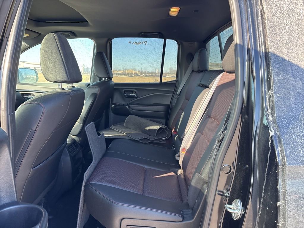 Used 2023 Honda Ridgeline Black Edition image 14