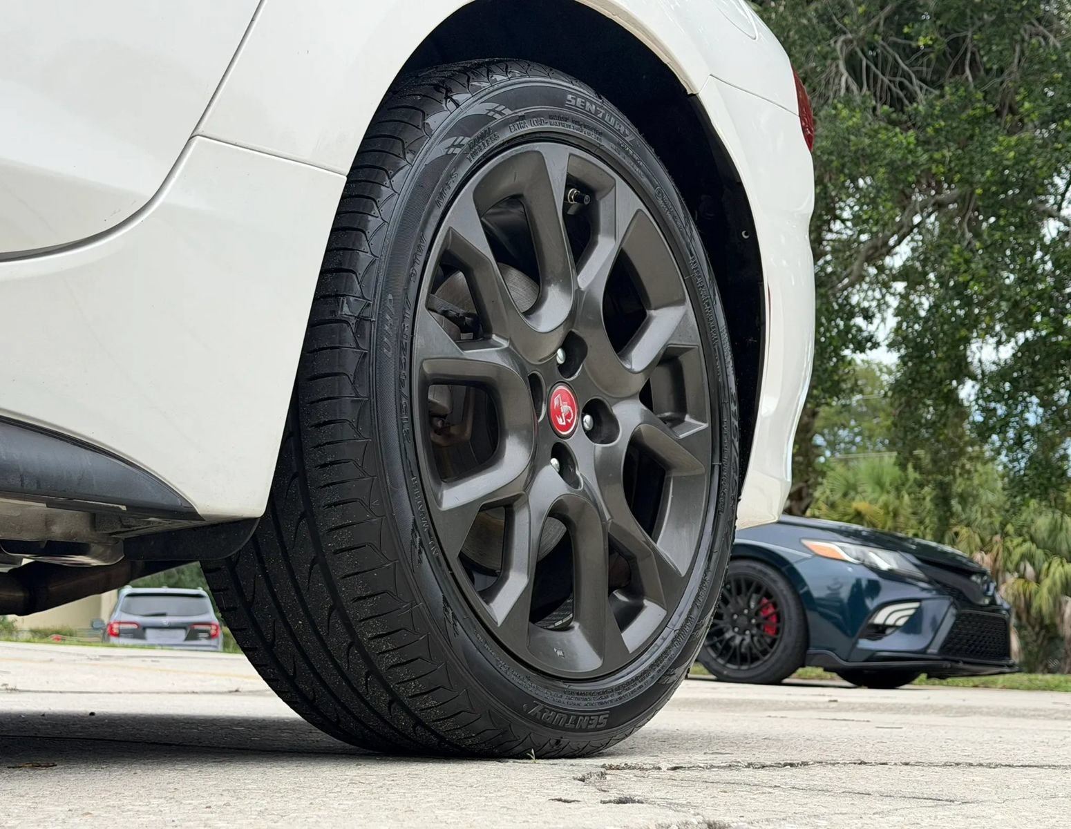 Used 2017 FIAT 124 Spider Abarth RWD image 32