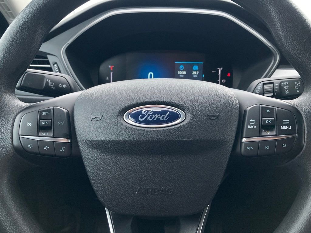 Used 2025 Ford Escape Active AWD/4WD image 18