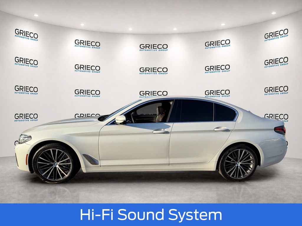 Used 2021 BMW 540i w/ Premium Package RWD image 4