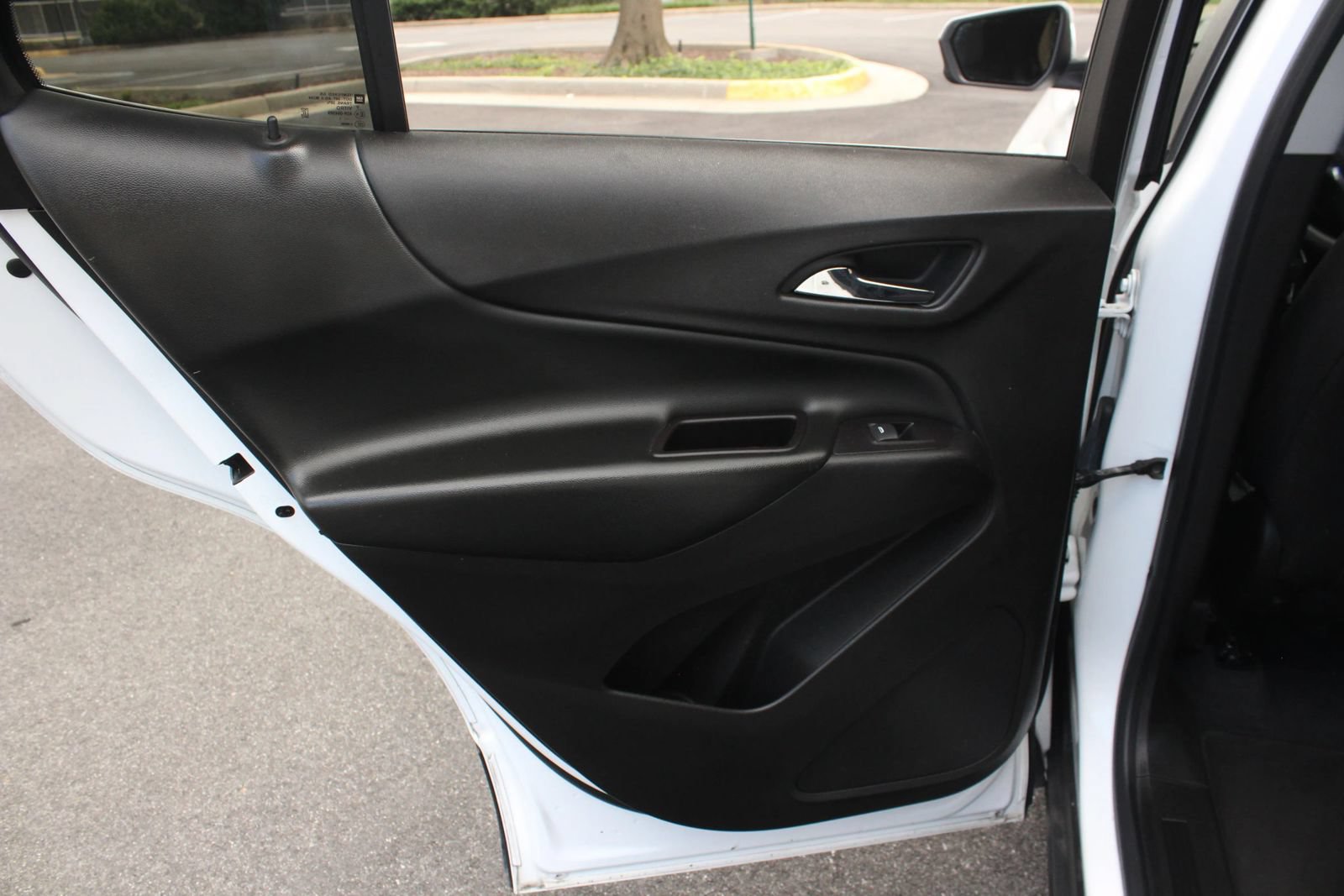 Used 2022 Chevrolet Equinox LT FWD image 21