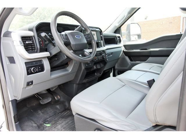 Used 2023 Ford F250 XL w/ 360-Degree Camera Package AWD/4WD image 8
