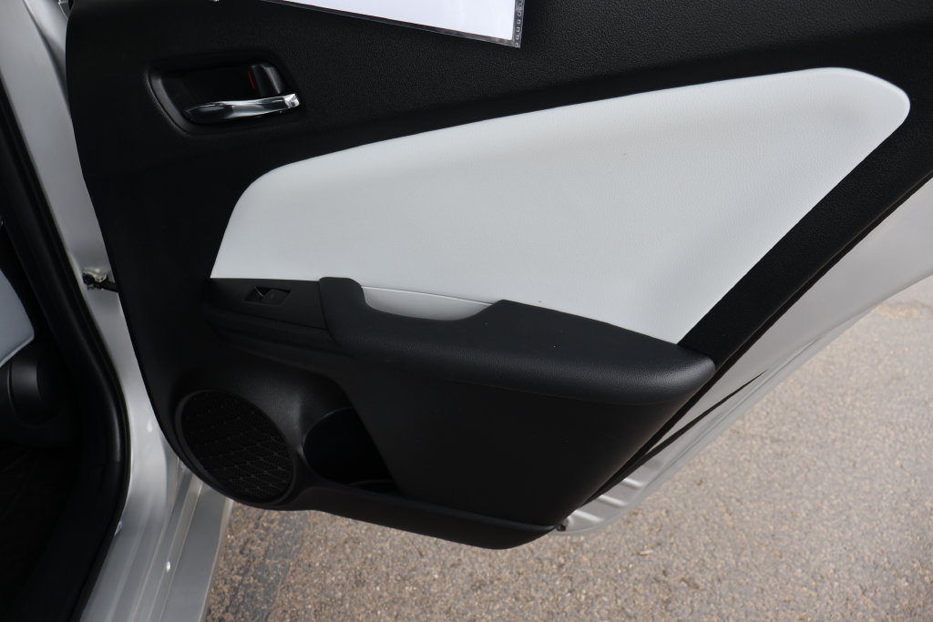 Certified 2020 Toyota Prius LE AWD/4WD image 50