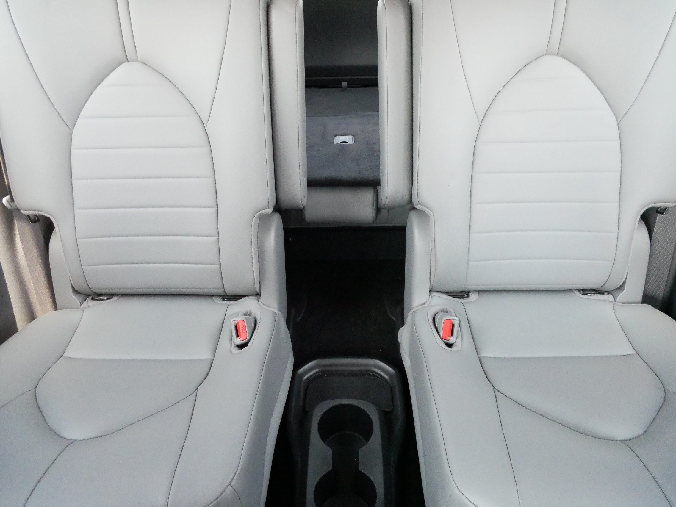 Certified 2026 Toyota Highlander XLE AWD/4WD image 13