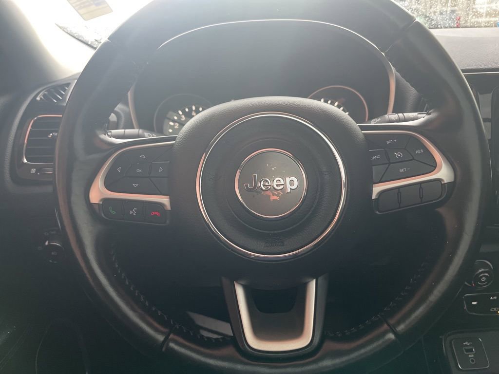 Used 2021 Jeep Compass Latitude w/ Sun and Sound Group image 19