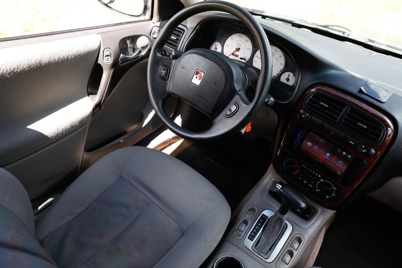 Used 2003 Saturn L-Series L200 w/ Audio Pkg I FWD image 20