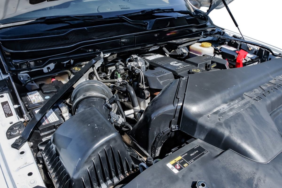 Used 2024 RAM 3500 Laramie w/ Night Edition image 58