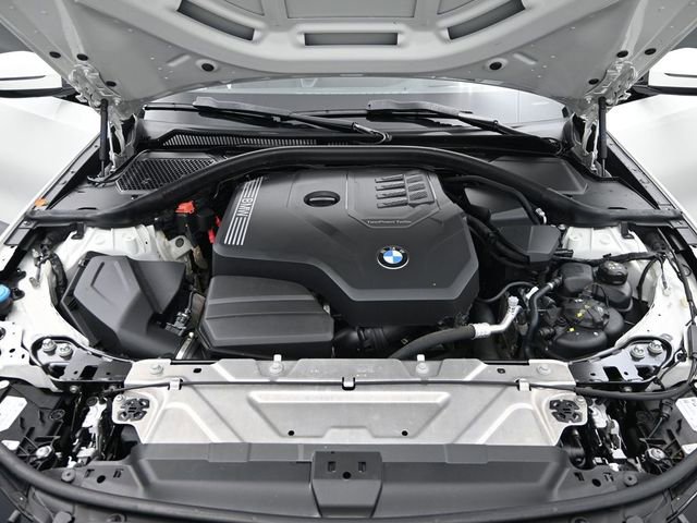 Used 2023 BMW 330i Sedan w/ Premium Package image 25