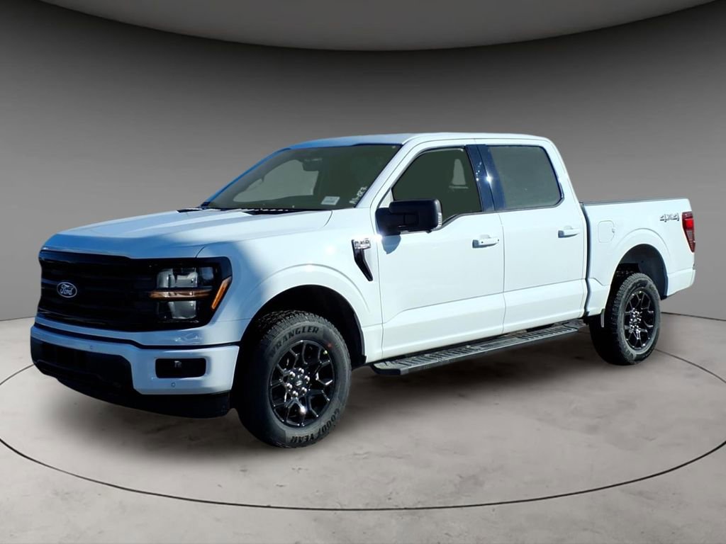 New 2026 Ford F150 XLT w/ Equipment Group 302A MID