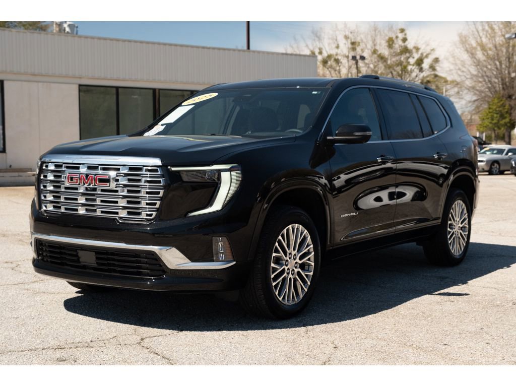 Used 2025 GMC Acadia Denali image 3