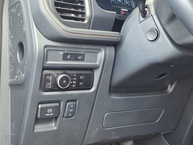 Used 2024 Ford Expedition Platinum image 20