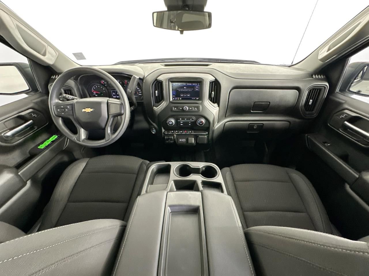 Used 2024 Chevrolet Silverado 1500 Custom AWD/4WD image 10