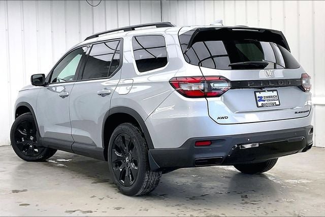 New 2026 Honda Pilot Black Edition image 5