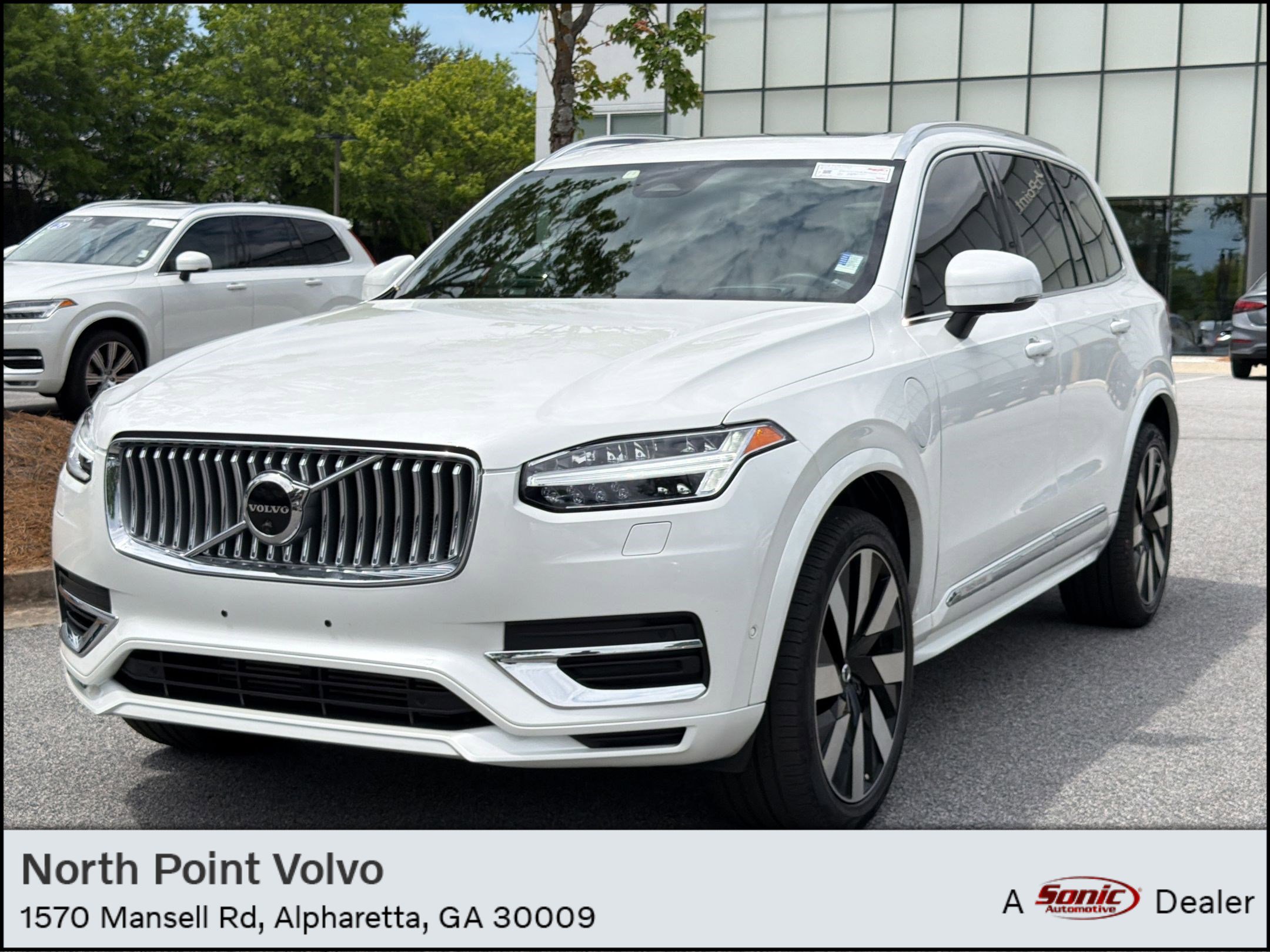 Used 2023 Volvo XC90 T8 Ultimate w/ Lounge Package AWD/4WD image 1