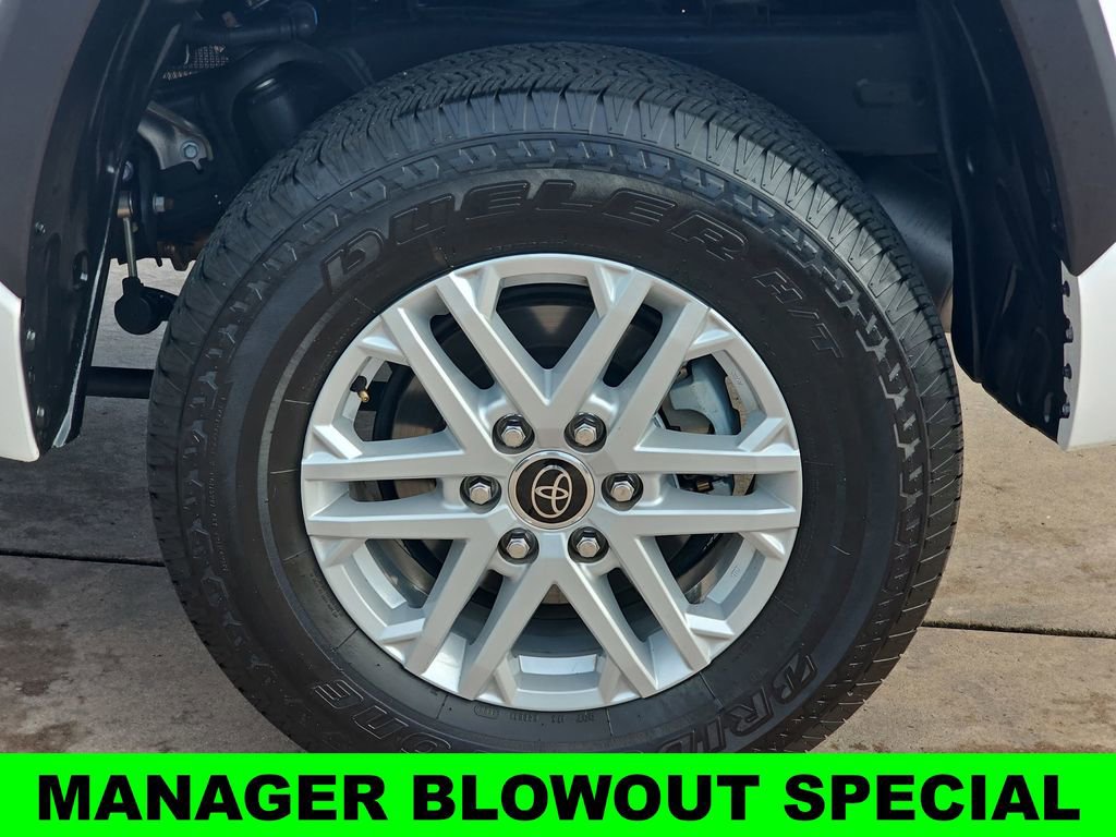 Used 2024 Toyota Tundra SR5 w/ SR5 Convenience Package AWD/4WD image 36