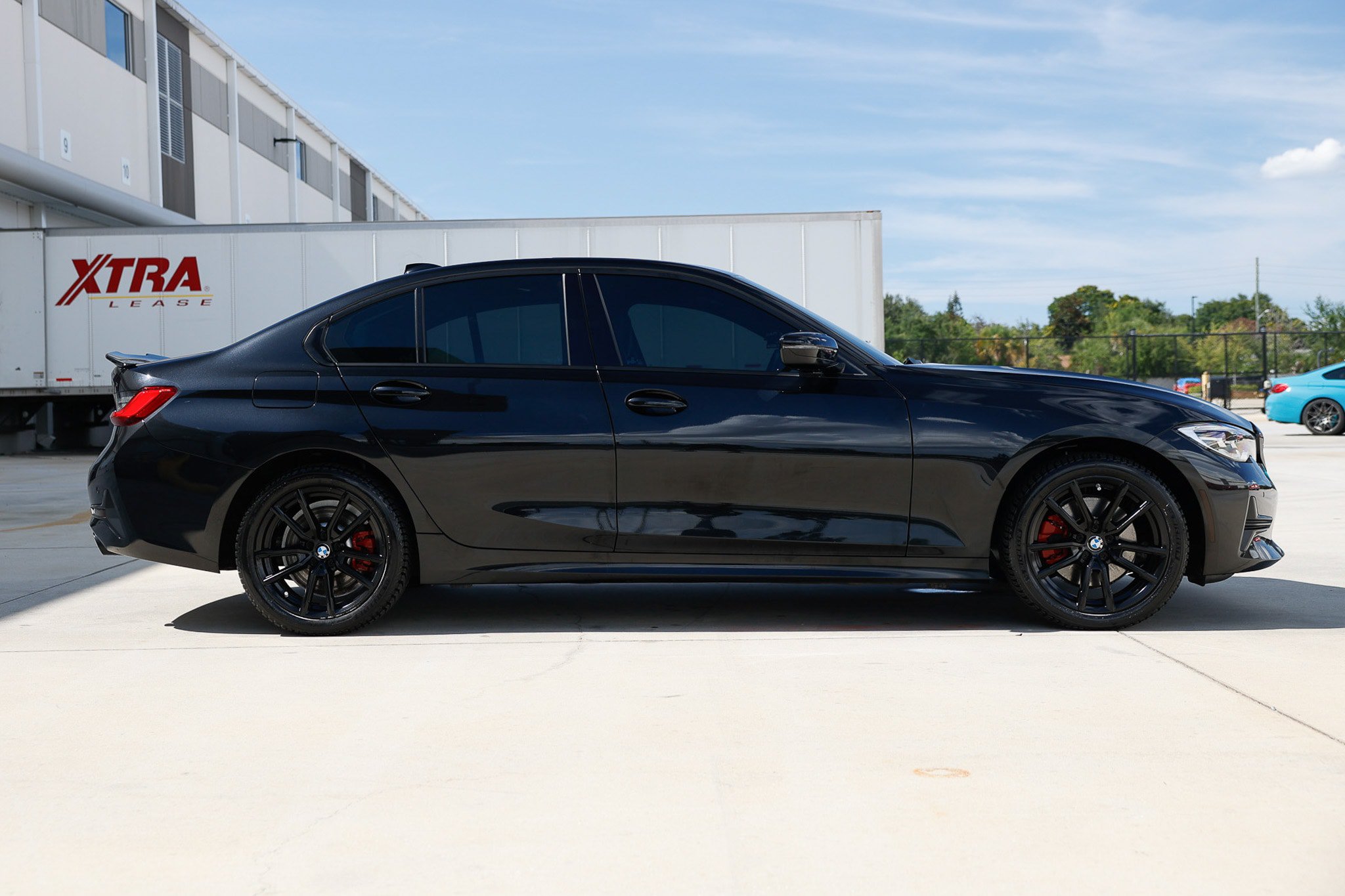 Used 2019 BMW 330i xDrive Sedan w/ Premium Package AWD/4WD image 17