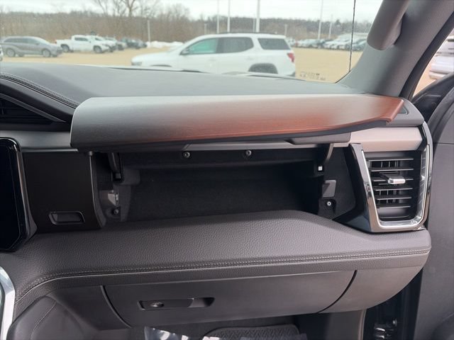 Used 2023 GMC Sierra 1500 Denali w/ Denali Reserve Package AWD/4WD image 57