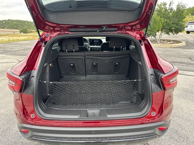 Certified 2025 Chevrolet Trax RS w/ Sunroof Package FWD image 7