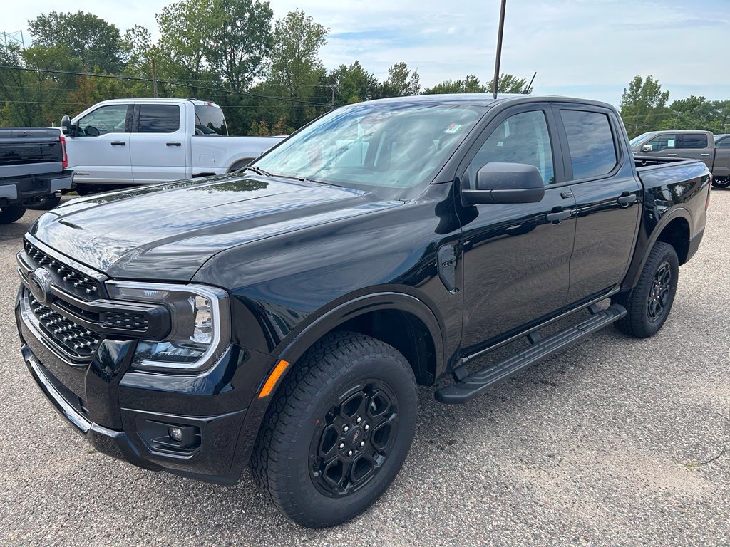 New 2026 Ford Ranger XLT w/ Equipment Group 301A High AWD/4WD image 3