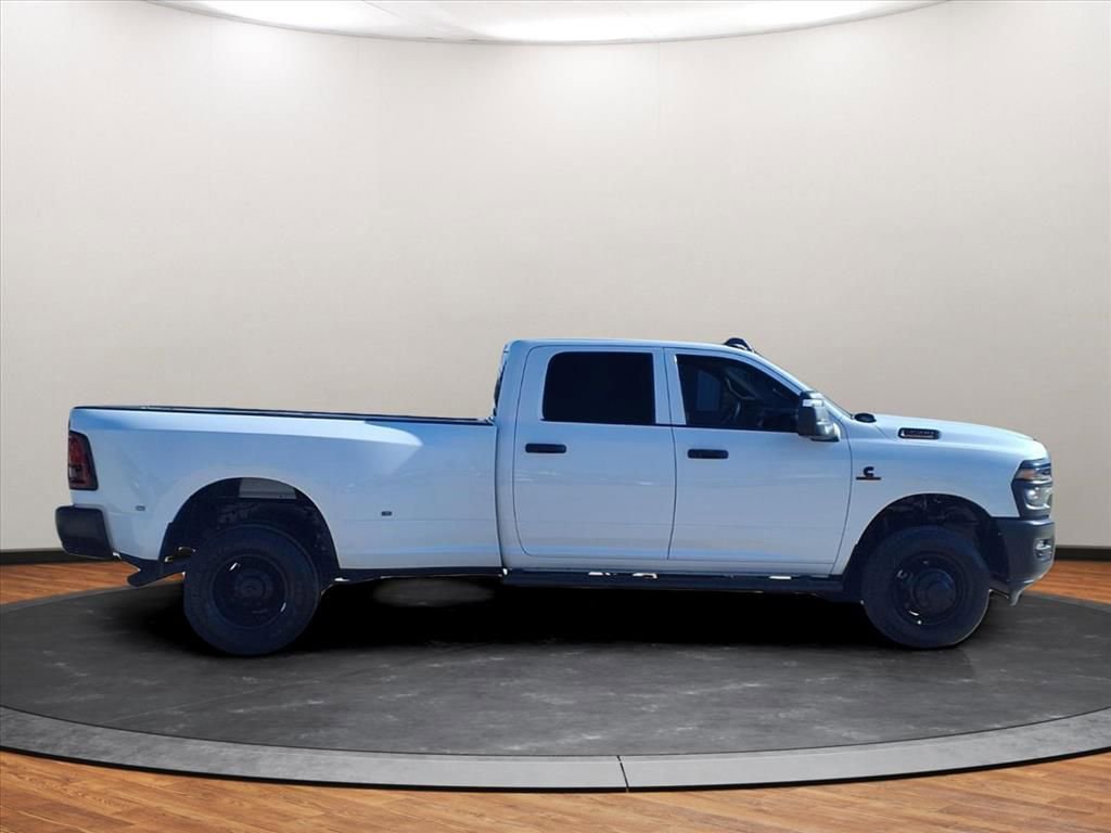 New 2026 RAM 3500 Tradesman image 15