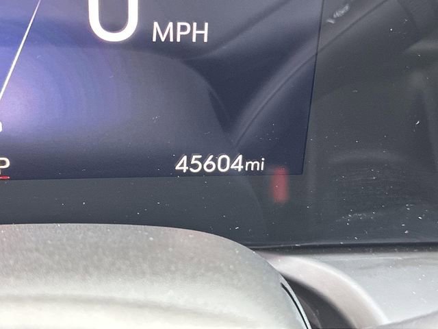 Used 2024 Buick Encore GX Sport Touring image 11