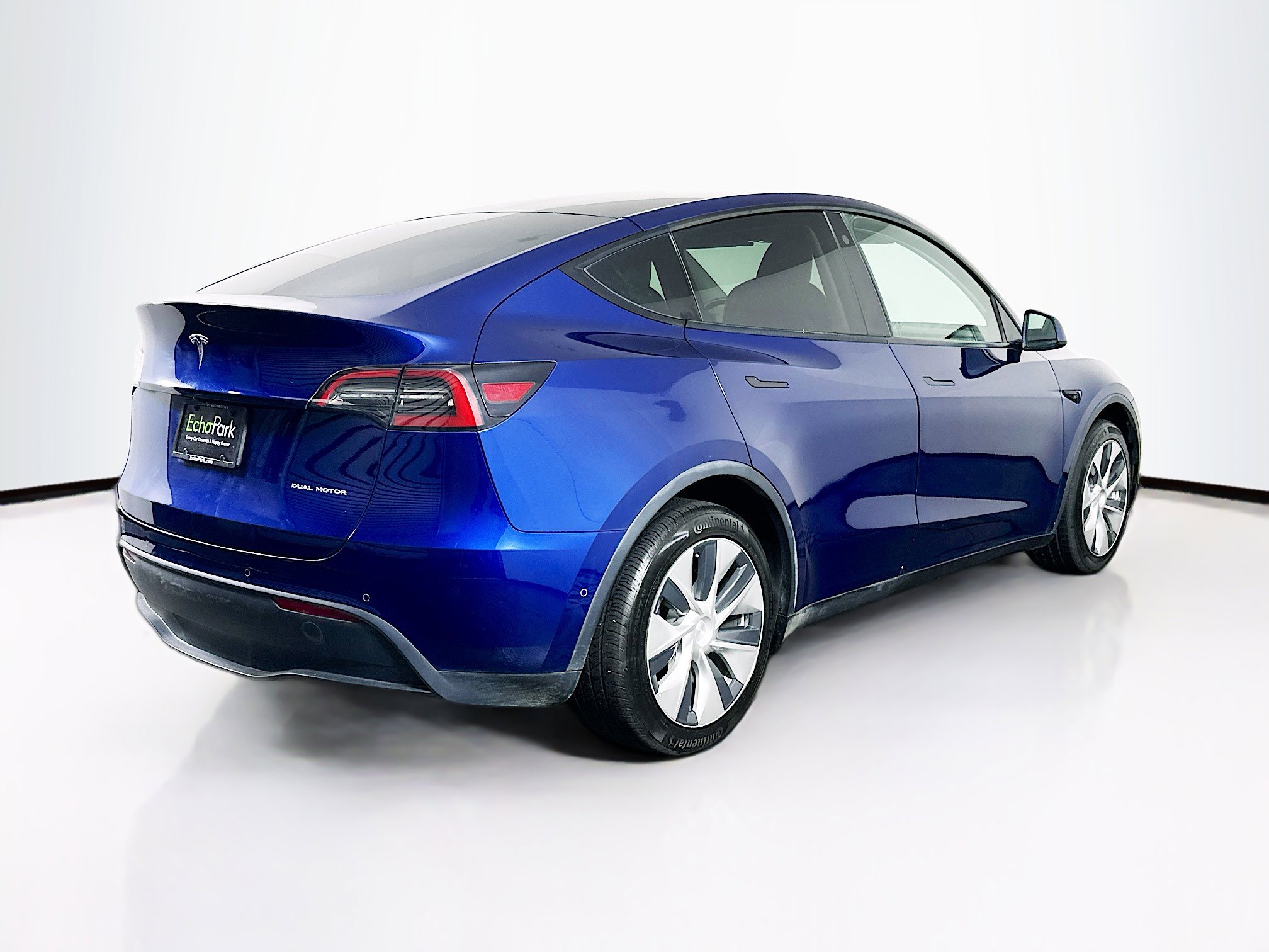 Used 2021 Tesla Model Y Long Range image 9