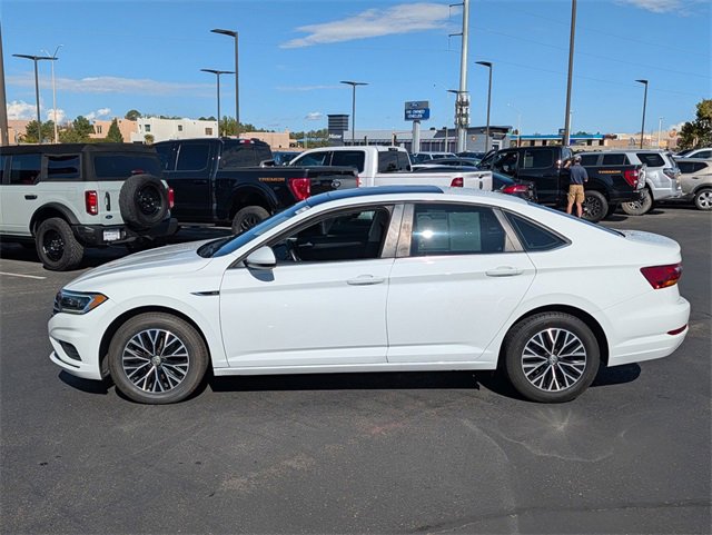 Used 2019 Volkswagen Jetta SEL w/ Cold Weather Package image 3