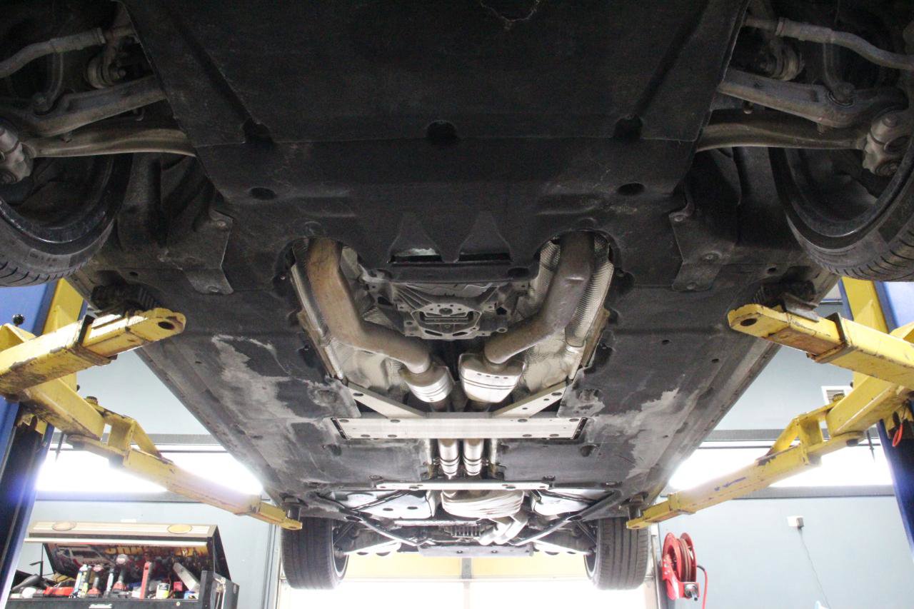 Used 2022 Audi S8 w/ S8 Comfort Plus Package image 86