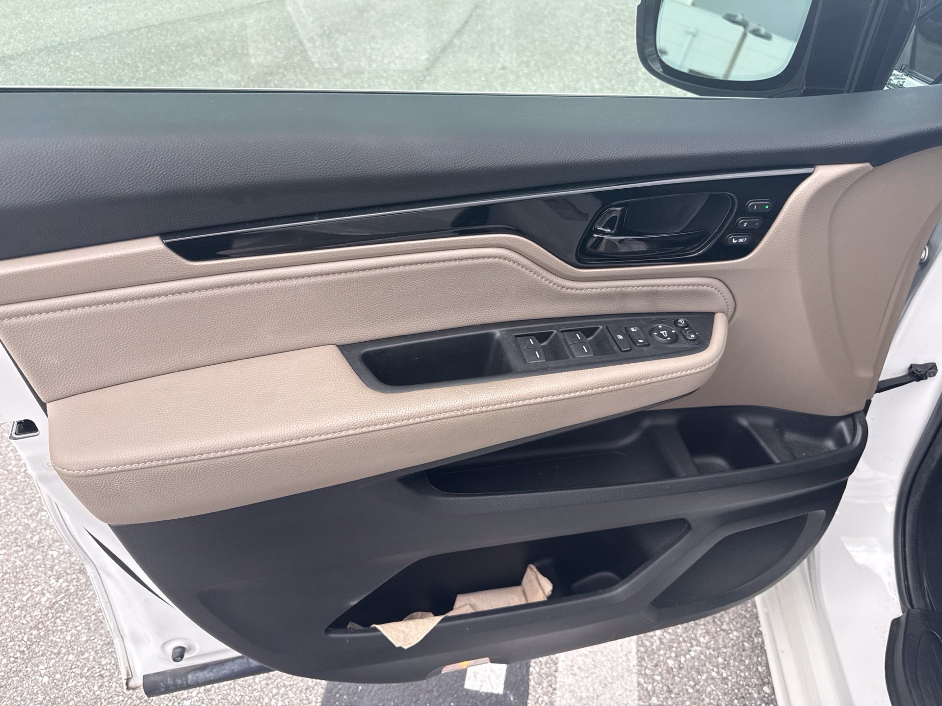 Used 2024 Honda Odyssey Elite image 13